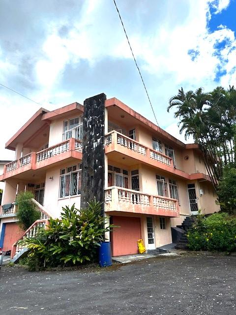 Curepipe – Large Double Storey House